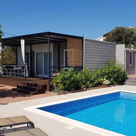 קמפור Mobile Homes Suha Punta מראה חיצוני תמונה